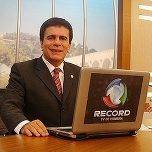 Divulgação/Record Wagner Montes estreia no comando do "Cidade Alerta RJ" nesta segunda-feira